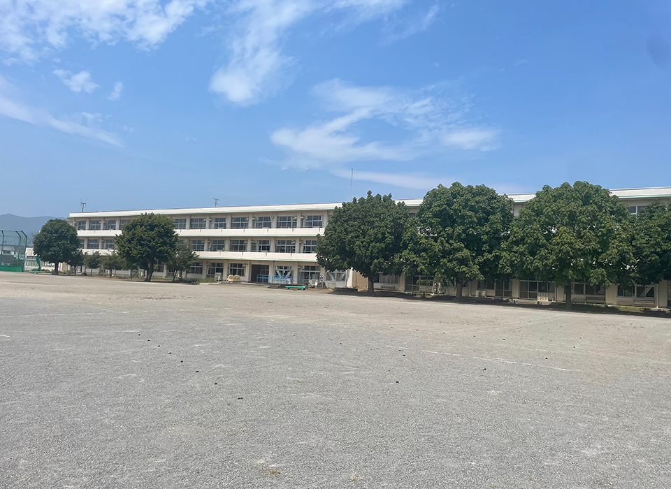 大平中央小学校